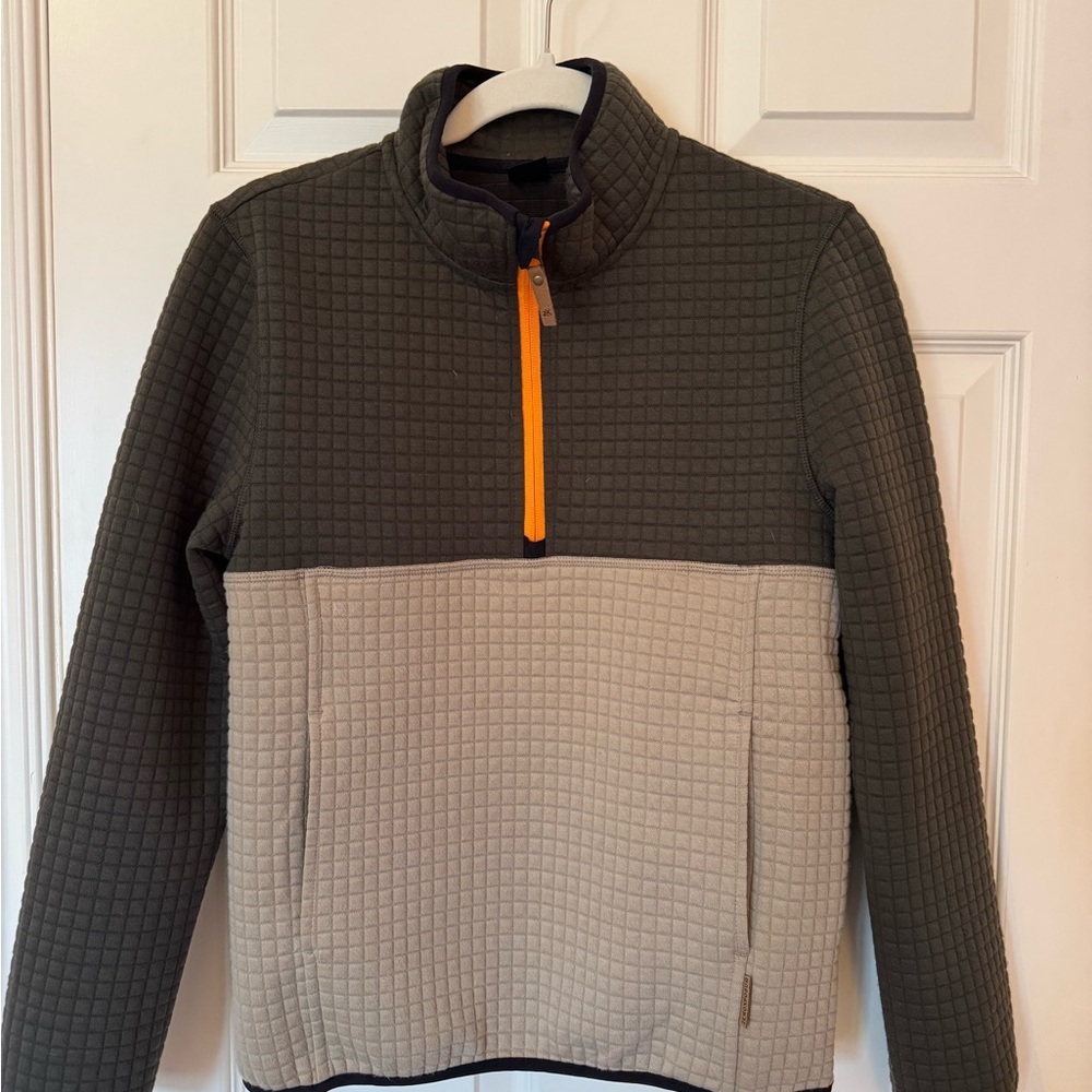 LIKE NEW Boy’s Two-Tone 3/4 zip Sweater - Olive and Beige